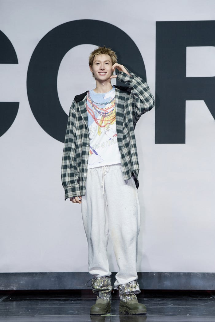 MARTIN(マーティン)(P)&(C)BIGHIT MUSIC