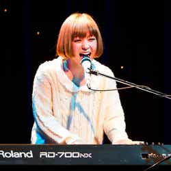 近藤夏子(「ラフォーレファッションウィーク'11」より)