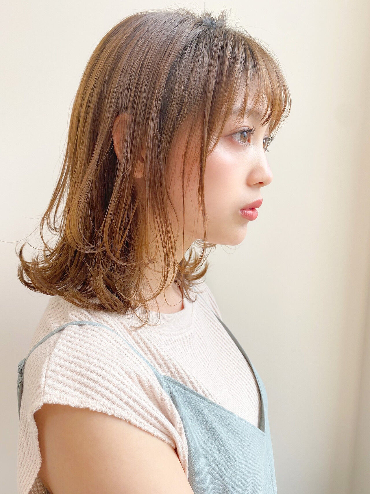 髪型迷子さんへ 女の子らしさ満点ミディにしませんか モデルプレス 髪型迷子さんへ 女の子らしさ満点ミディにしませんか モデルプレス
