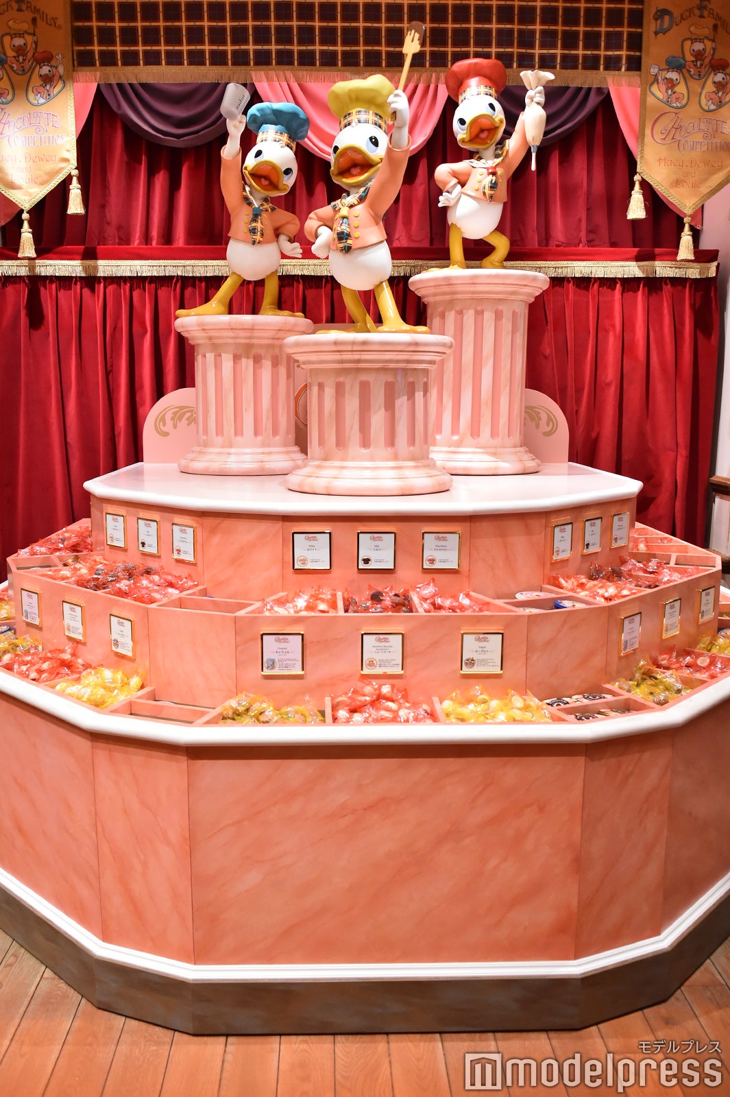 「ペイストリーパレス」の店内 （C）モデルプレス（C）Disney （C）モデルプレス（C）Disney