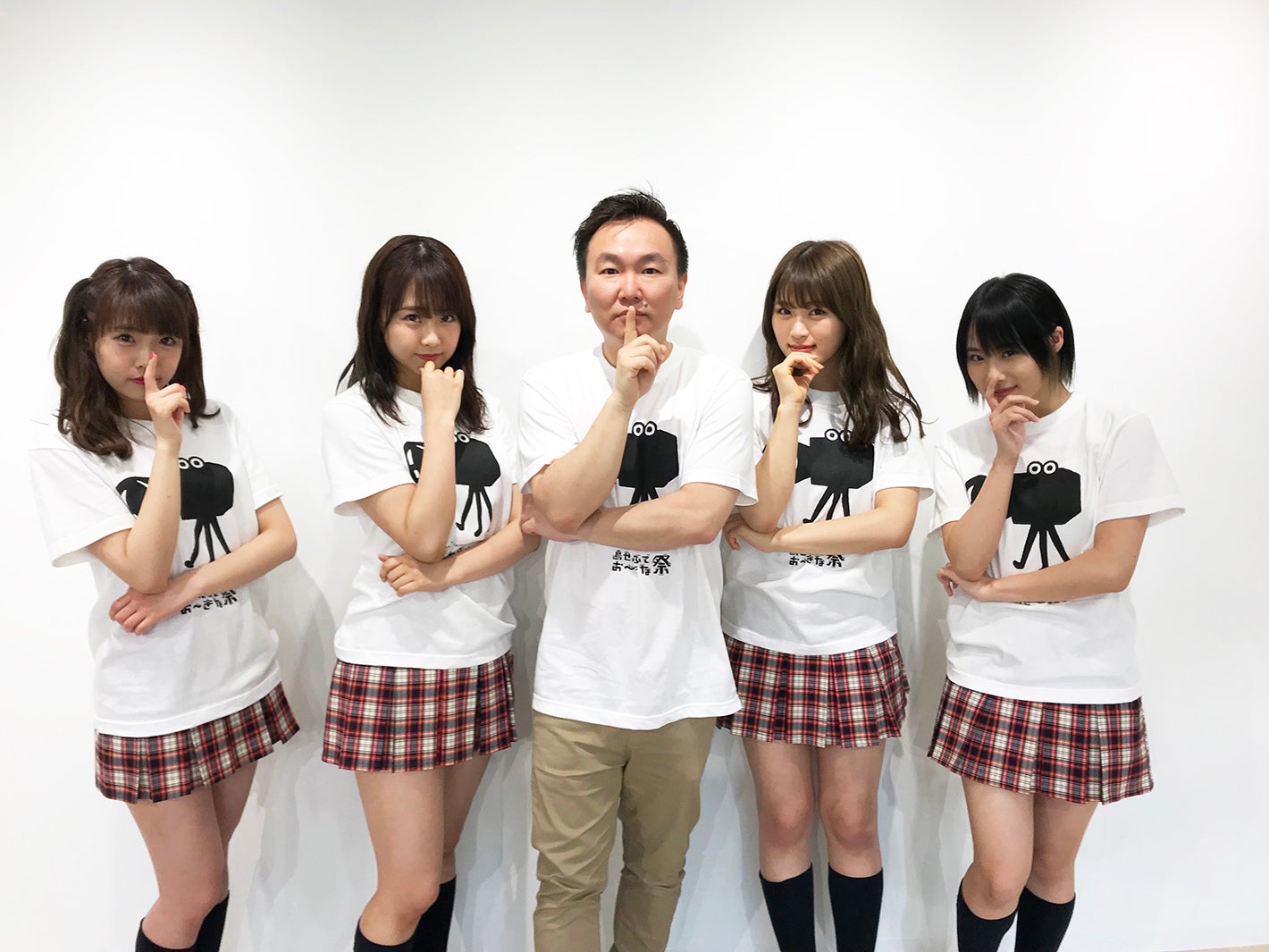 山内チーム（左から）植村梓、加藤夕夏、山内健司、渋谷凪咲、城恵理子（写真提供：関西テレビ）