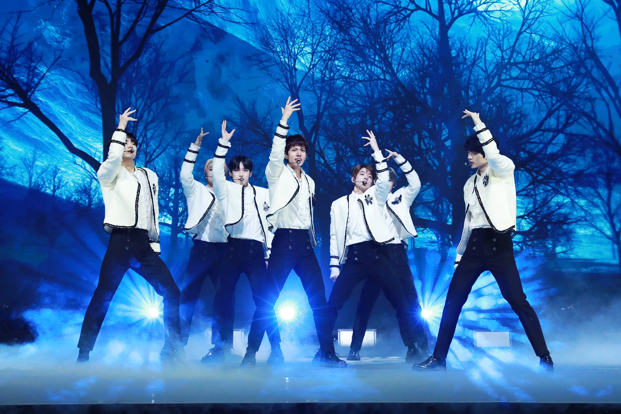 ENHYPEN（C）BELIFT LAB