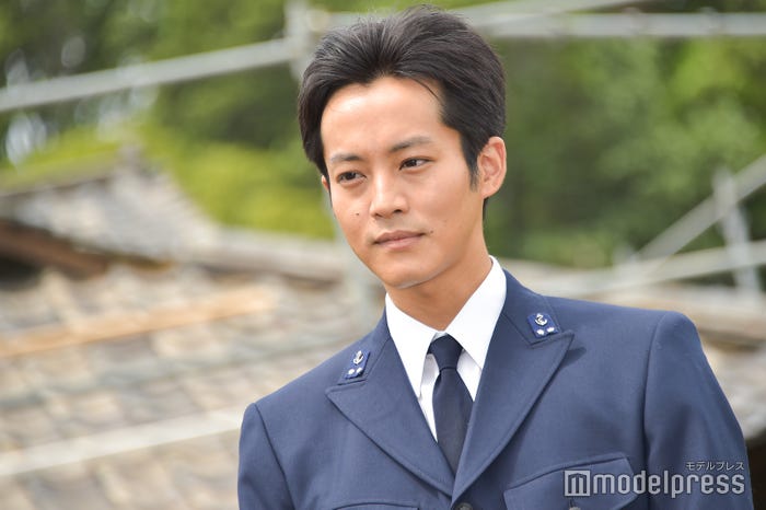 松坂桃李(C)モデルプレス