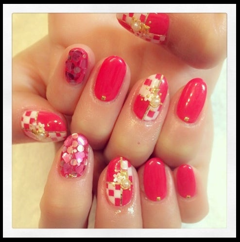 ネイル写真／佐野ひなこオフィシャルブログ（Ameba）より