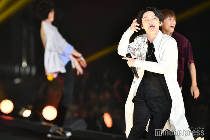 SKY-HI (C)モデルプレス