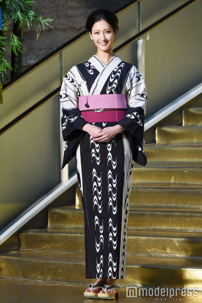 菜々緒(C)モデルプレス