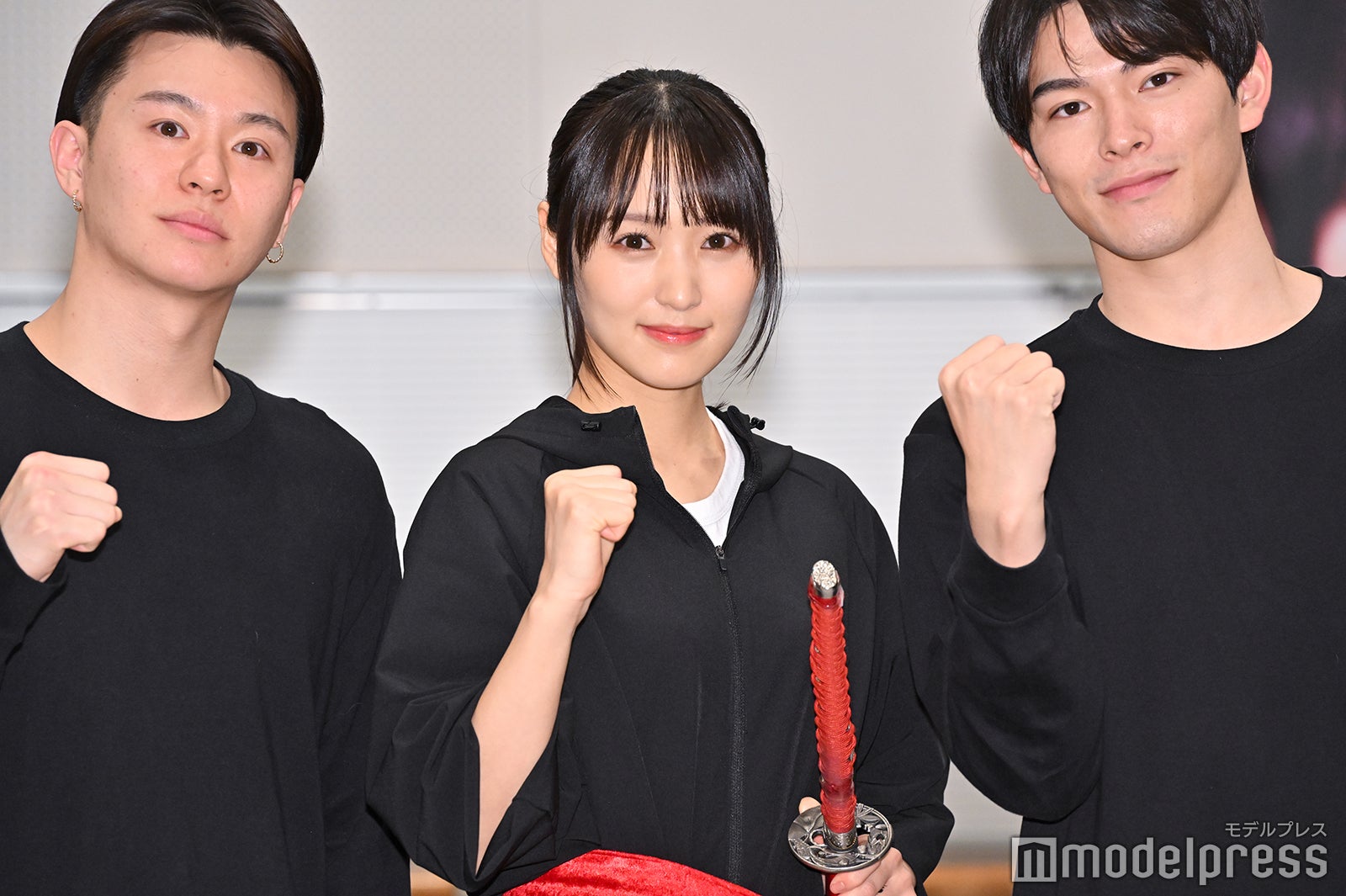 高橋龍輝、菅井友香、松大航也（C）モデルプレス