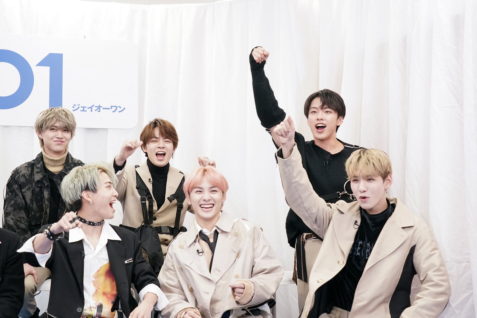 JO1／テンション係の河野純喜（右）（C）LAPONE ENTERTAINMENT 