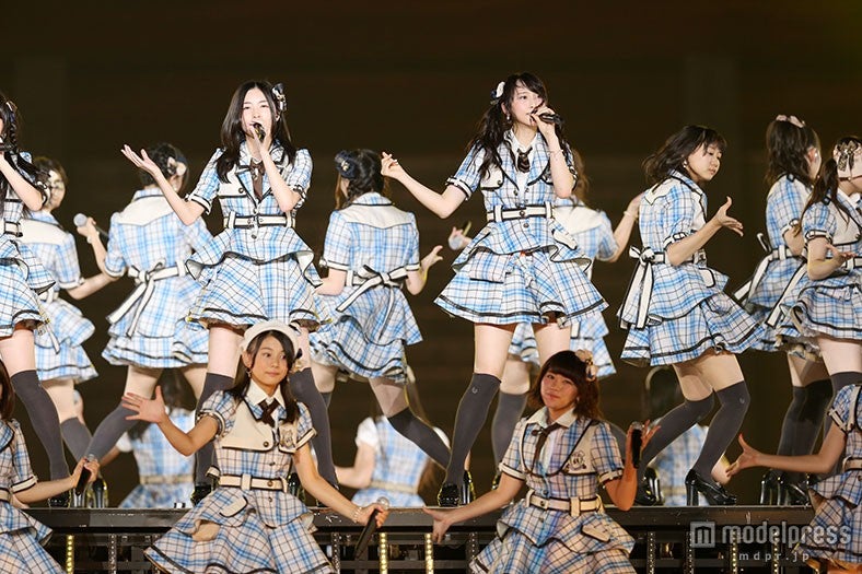 不器用太陽を披露するSKE48（C）AKS