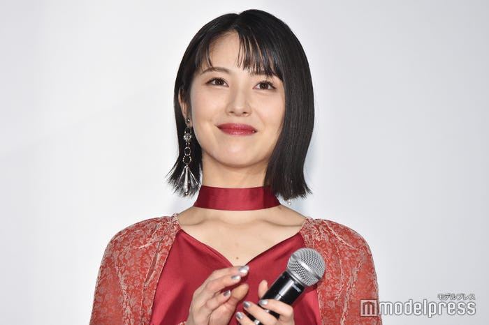 浜辺美波(C)モデルプレス