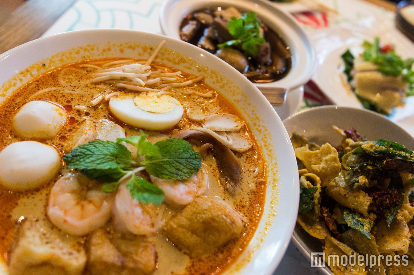 「ブルーラグーン」の料理 （C）モデルプレス