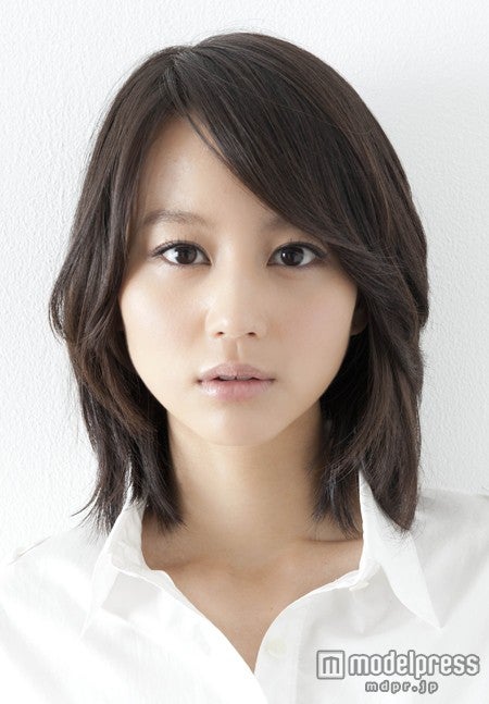 岡田准一&堀北真希ら豪華キャスト集結　ベストセラー小説を映画化