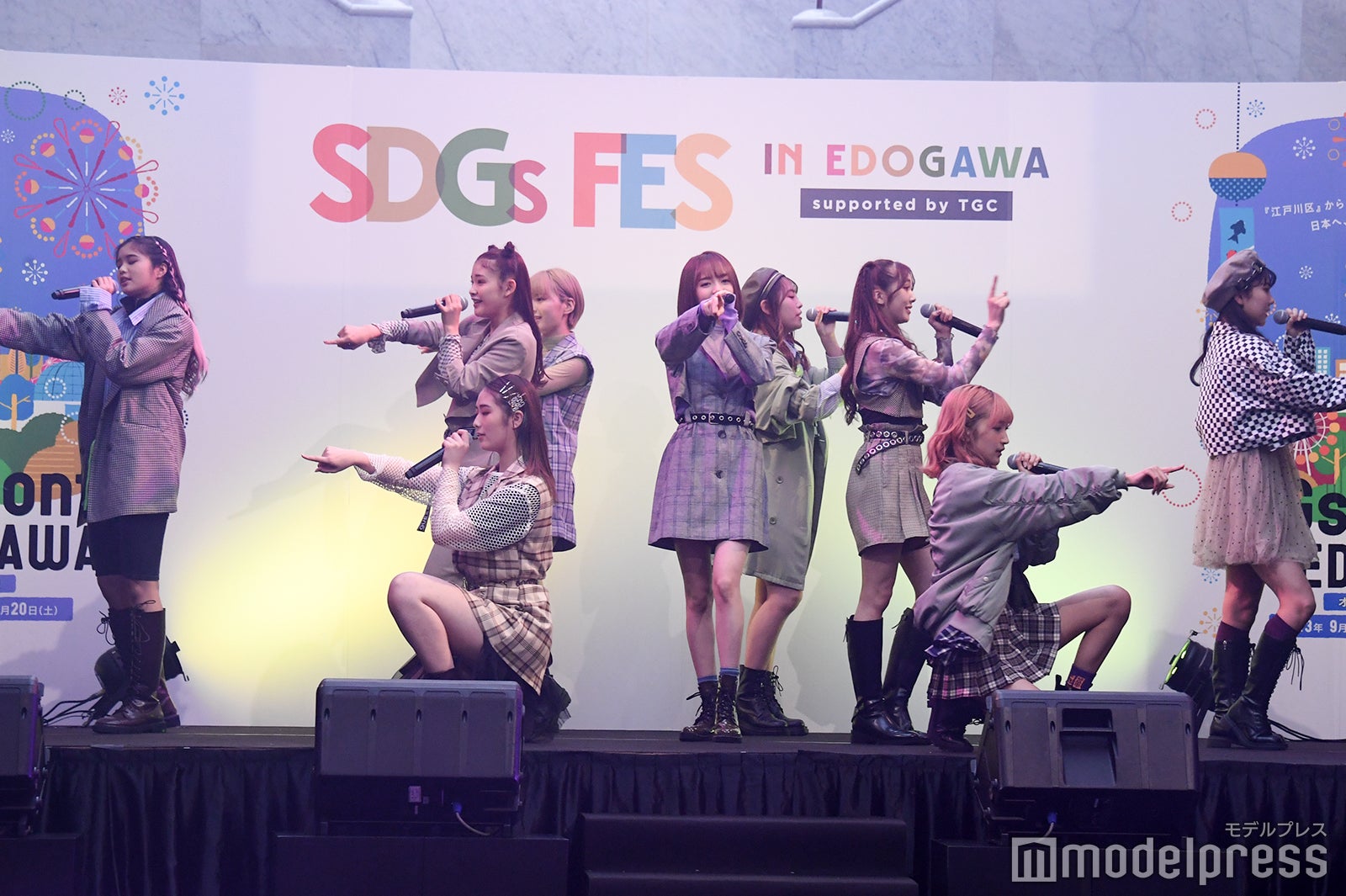 Girls2 （C）モデルプレス