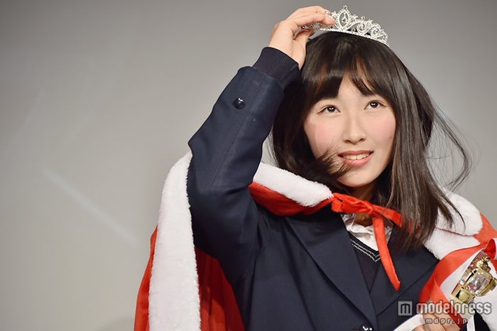 日本一可愛い女子高生を決めるミスコン 癒し系天然ファイナリストに今井華も釘付け モデルプレス 日本一可愛い女子高生を決めるミスコン 癒し系天然ファイナリストに今井華も釘付け モデルプレス