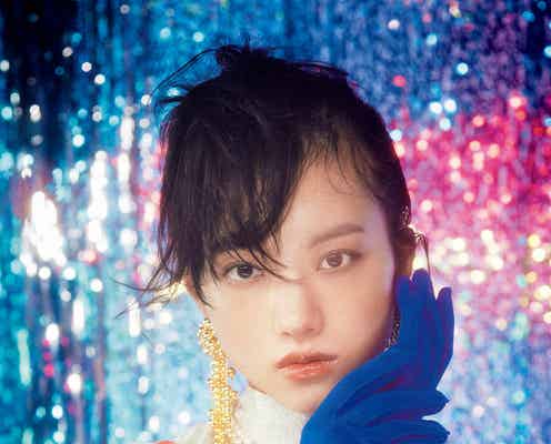 清原果耶、70~80’sのスターシンガーに 蜷川実花の世界に染まる