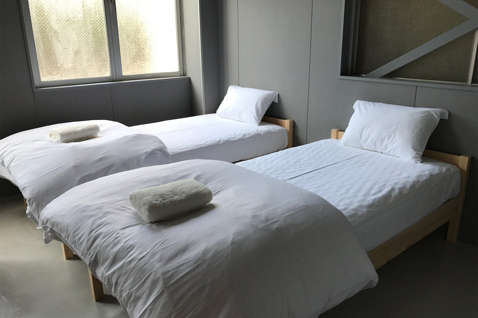 2階個室／画像提供：STAND BY ME