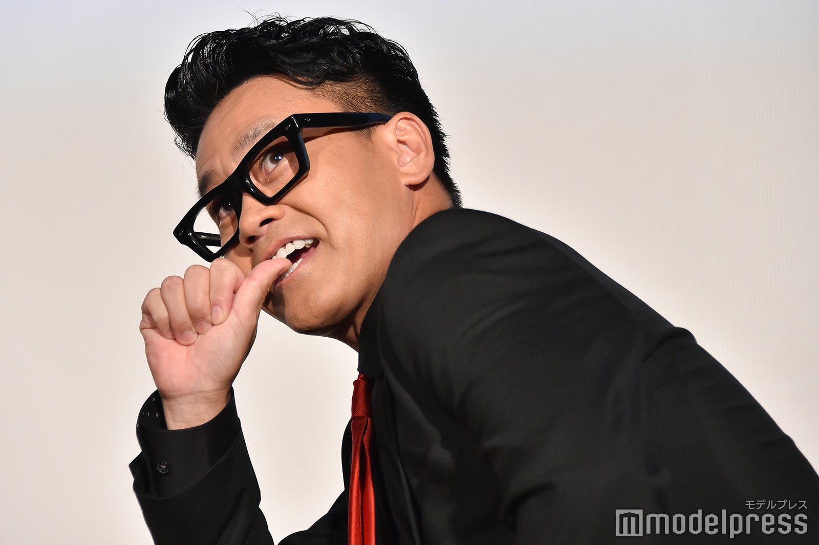V6岡田准一 木村文乃に 絶対言っちゃいけないやつ 暴露される ザ ファブル モデルプレス V6岡田准一 木村文乃に 絶対言っちゃいけないやつ 暴露される ザ ファブル モデルプレス