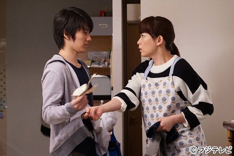 矢部昌暉、鈴木砂羽「オトナ女子」第6話・場面カット／画像提供：フジテレビ