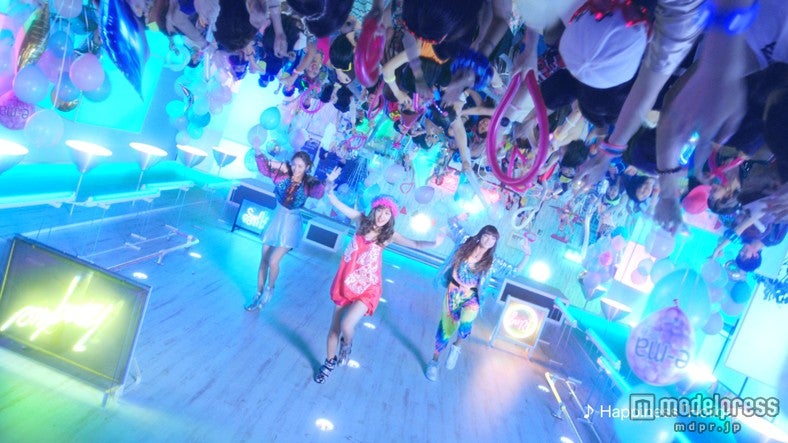 新CM「重力ダンス」篇