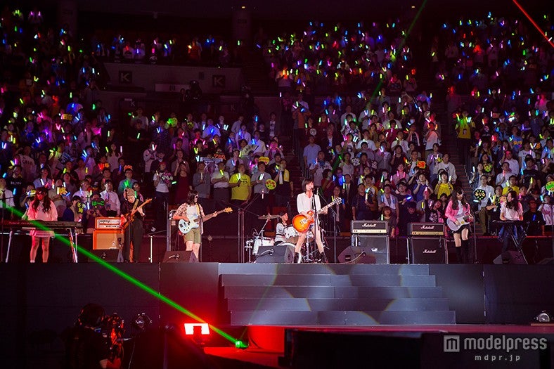 山本彩がバンドソロボーカルで魅了（C）NMB48