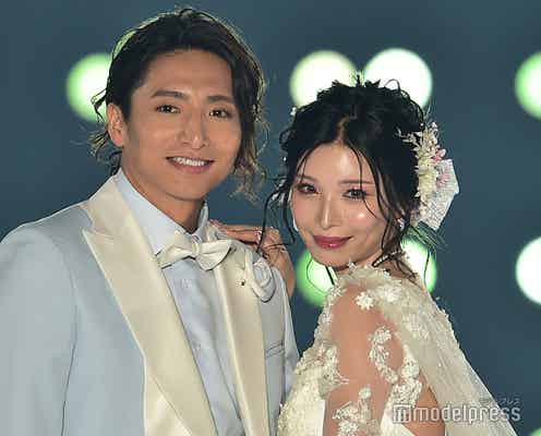 元レジェンドキャバ嬢みゆう、夫・一真さんと密着ラブラブランウェイ<関西コレクション 2023 A/W>