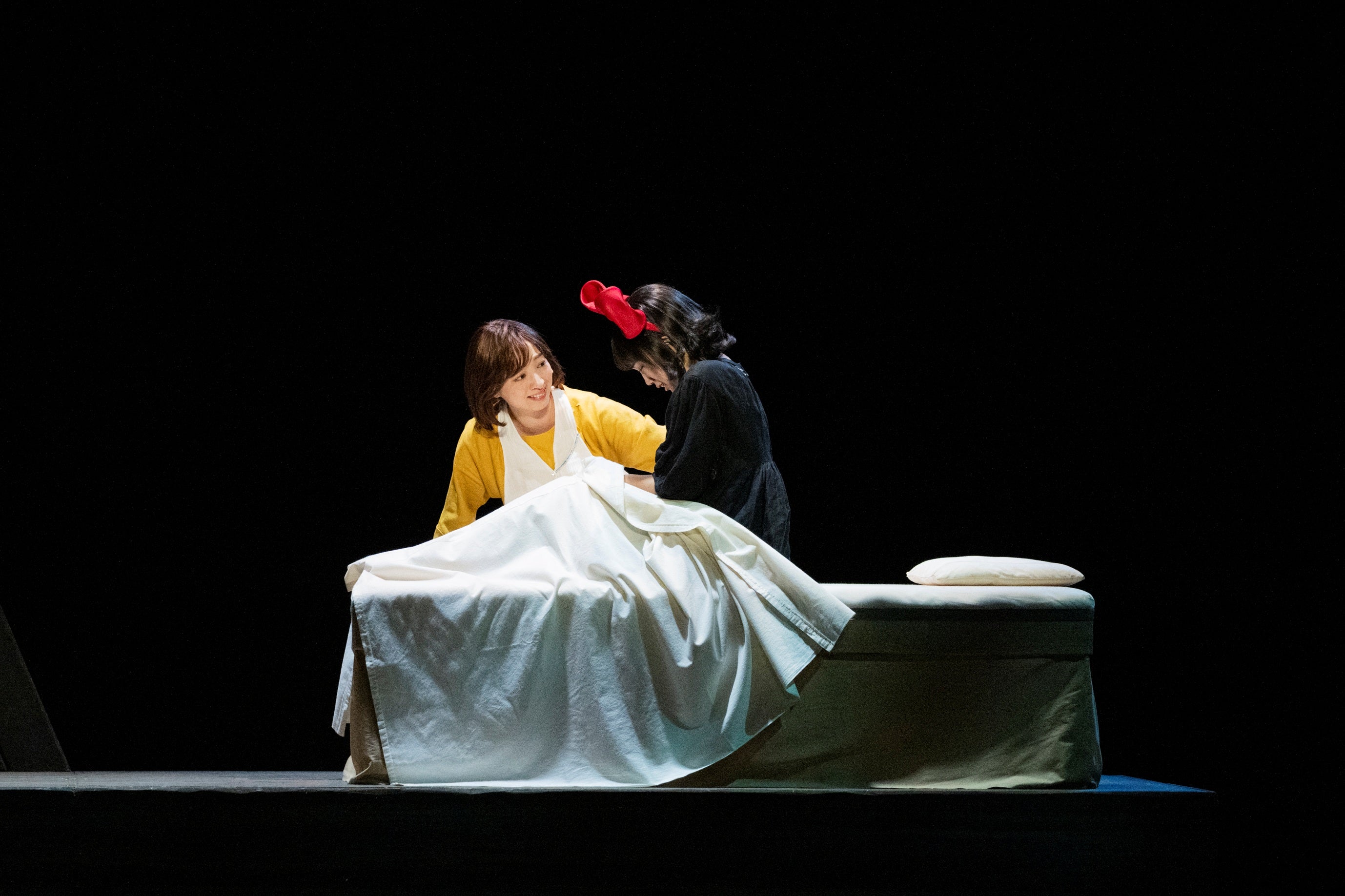 ミュージカル「魔女の宅急便」マカオ公演の様子（提供写真）