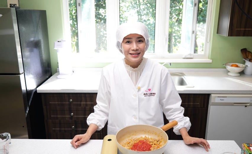 給食レシピYouTuber、チャンネルの終了を報告しレシピ不正利用被害を訴える