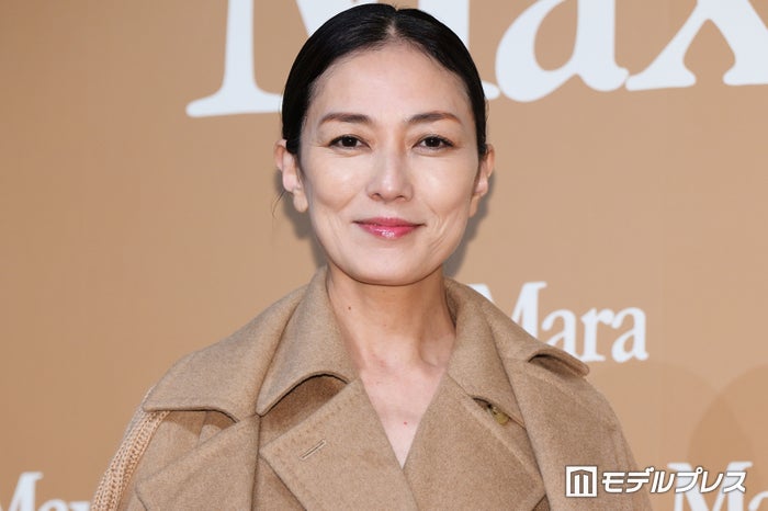 板谷由夏、自家製いぶりがっこタルタルかけたアジフライ公開「ちょうどいい揚げ色」「サクサクが伝わってくる」と反響