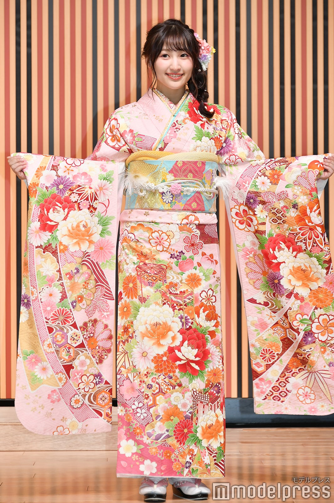 溝渕麻莉亜（C）モデルプレス