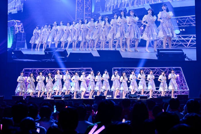 乃木坂46(C)ハタサトシ/高田梓/関口佳代