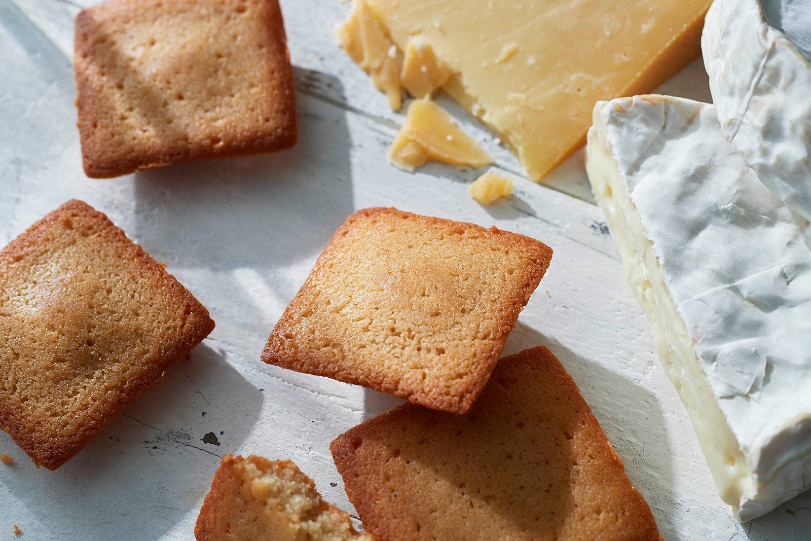 チーズフィナンシェ／画像提供：株式会社ケイシイシイ