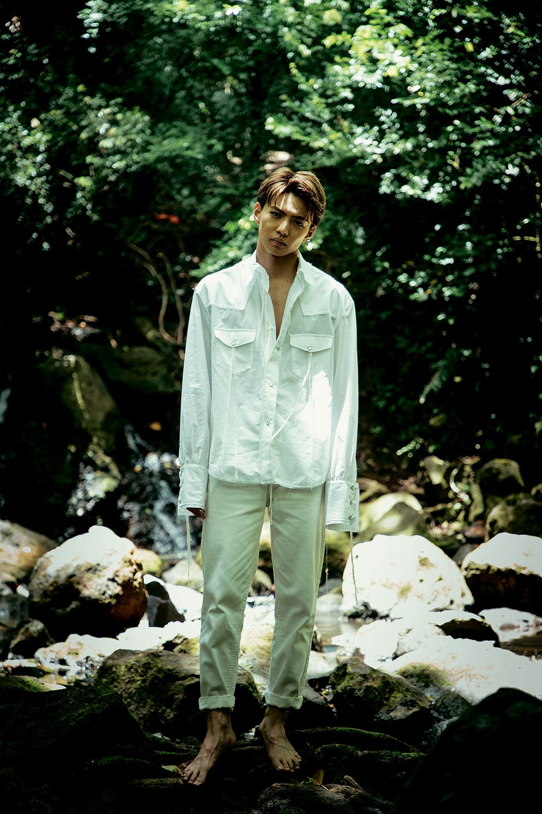 佐藤大樹（EXILE／FANTASTICS from EXILE TRIBE）『STEP BY STEP』（撮影：荒木勇人）幻冬舎