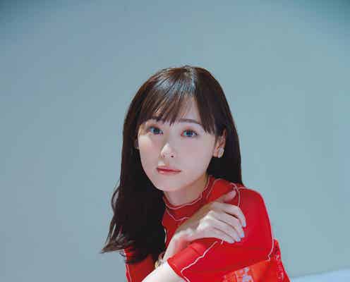 福原遥、朝ドラヒロインで「自分を変えたい」 “美視線”放ち「週刊FLASH」表紙登場