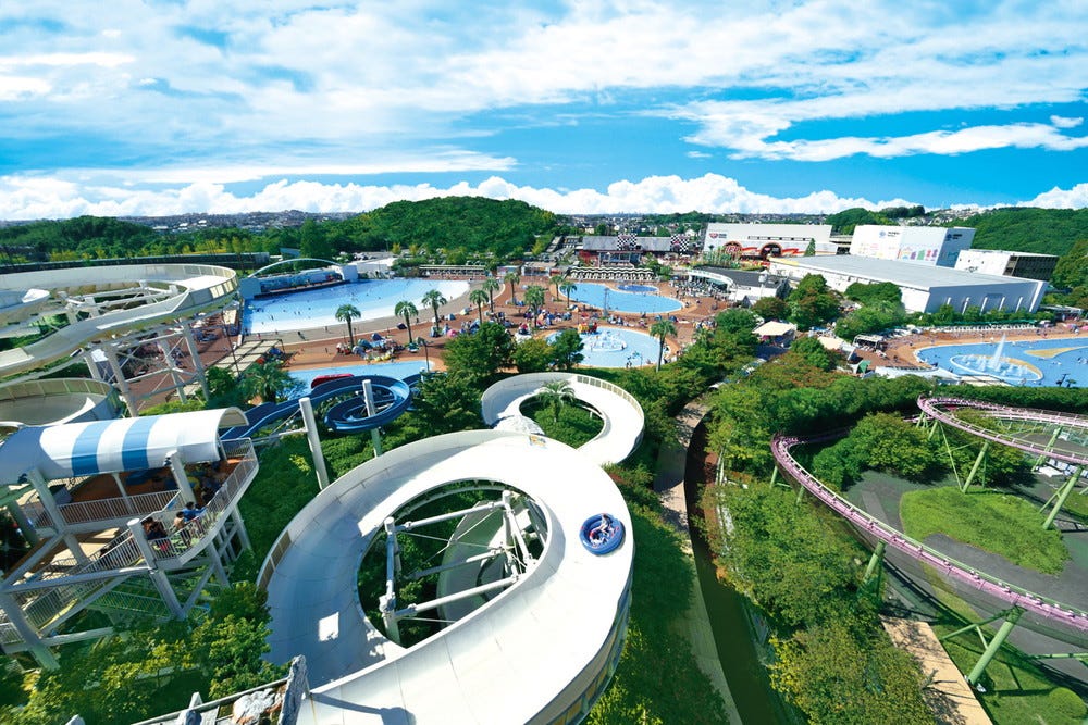 よみうりランド、夏限定プールWAIオープン 3種のスライダー&ナイトプール営業も