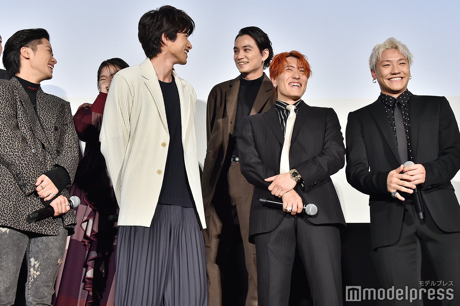 幼馴染キャストたち（C）モデルプレス