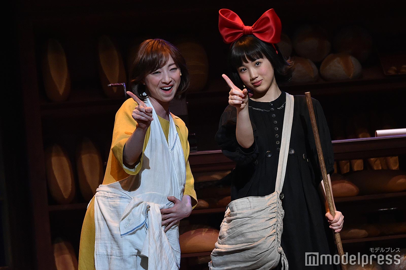 息ぴったりな白羽ゆり、山戸穂乃葉／ミュージカル「魔女の宅急便」公開ゲネプロより（C）モデルプレス