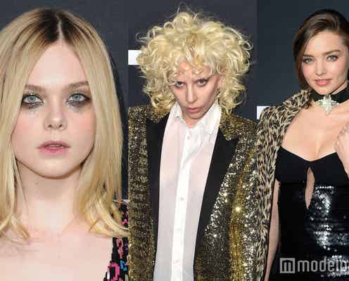 カーリーヘアのガガ、SEXY“女豹”のミランダ…「サンローラン」LAショー、豪華セレブの挑戦的スタイル