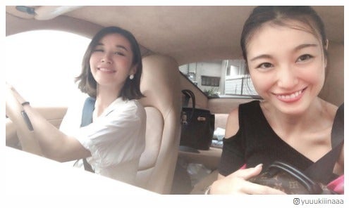 木下優樹菜“パワーをくれる存在”鈴木紗理奈と仲良し2ショットに反響「顔似てきた？」「素敵な関係」