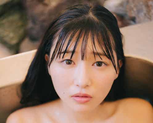 我妻ゆりかにドキッ バスルームで魅せた美ボディ&大人の表情 「GIRLS graph.」デジタル写真集