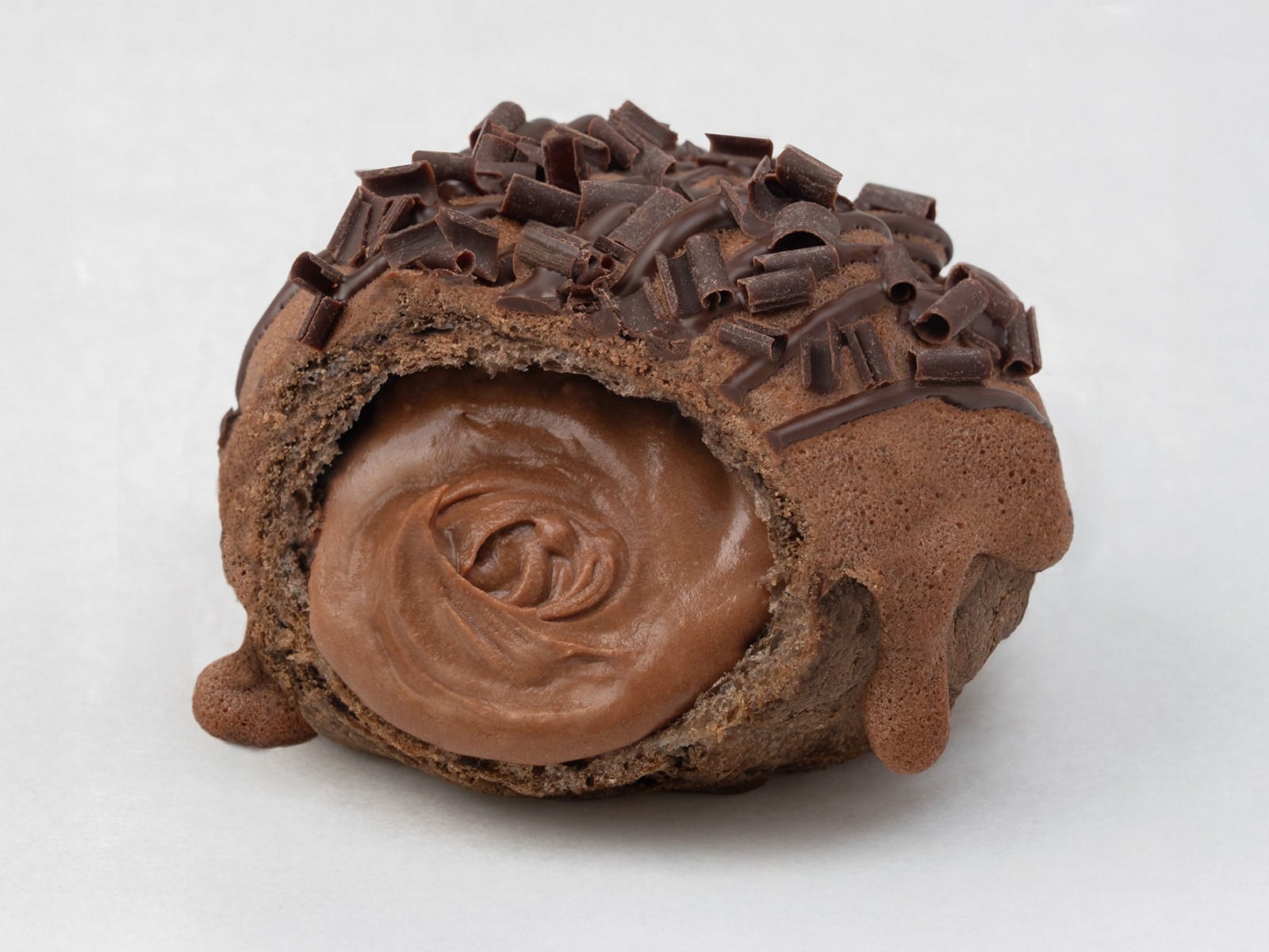 ベルギー産ショコラを使用した芳醇なクリーム(画像出典:ビアードパパ)