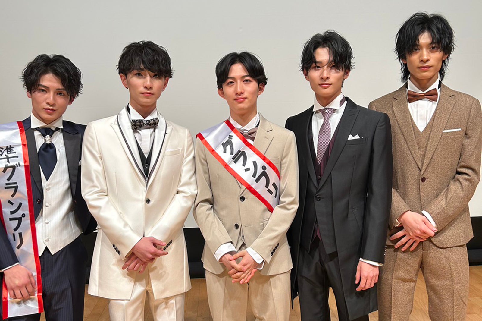 「慶應ボーイコンテスト2023」ファイナリスト（提供写真）