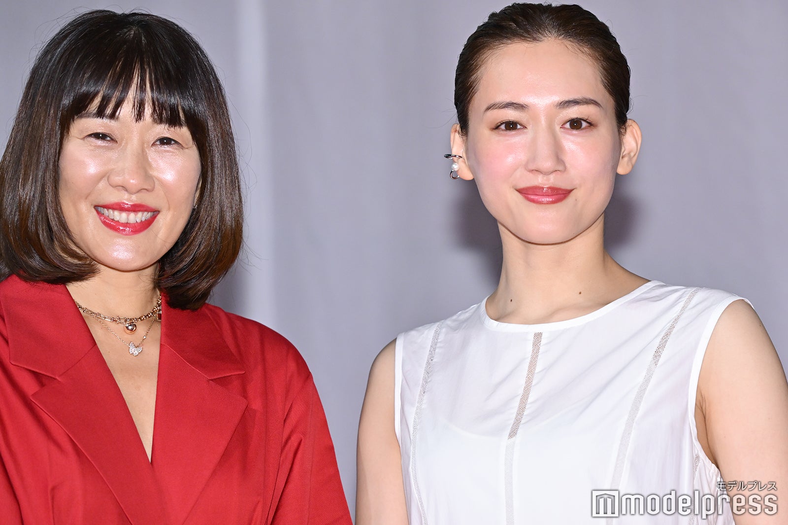 スギョン・リー、綾瀬はるか （C）モデルプレス