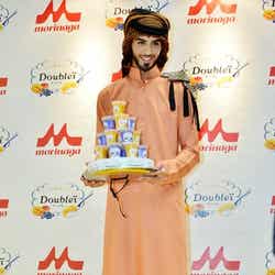 イケメン過ぎるという理由で国外退去させられたオマール・ボルガン・アルガラ氏