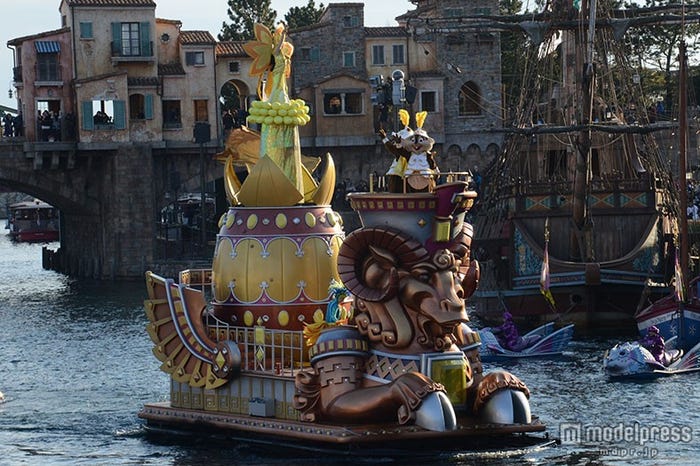 チップとデールの乗るシトリンのラム