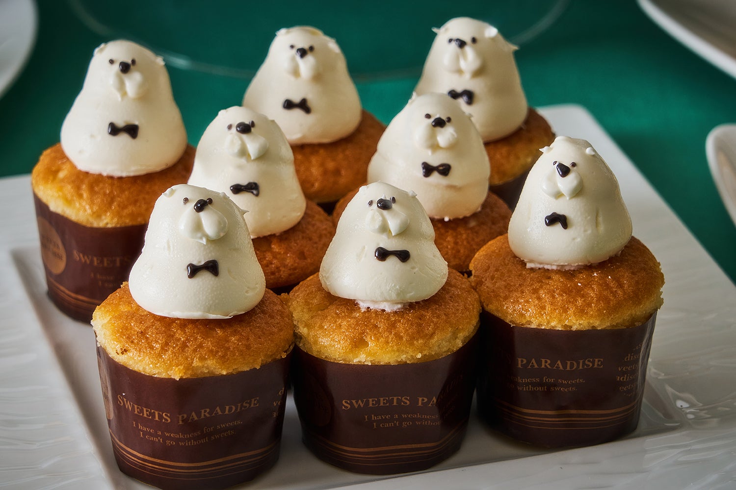 【ボンド】カップケーキ／画像提供：HMJ