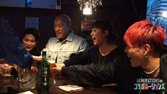 関口メンディー&中務裕太が「新宿二丁目」に潜入 (C)日本テレビ