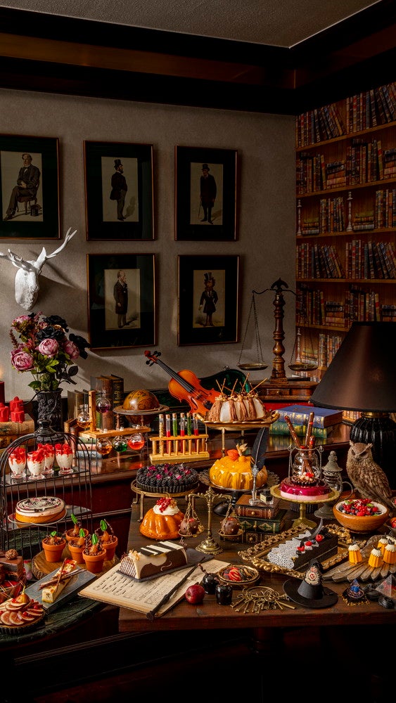 「魔法使いの学校」スイーツ＆ランチビュッフェ／画像提供：ヒルトン東京