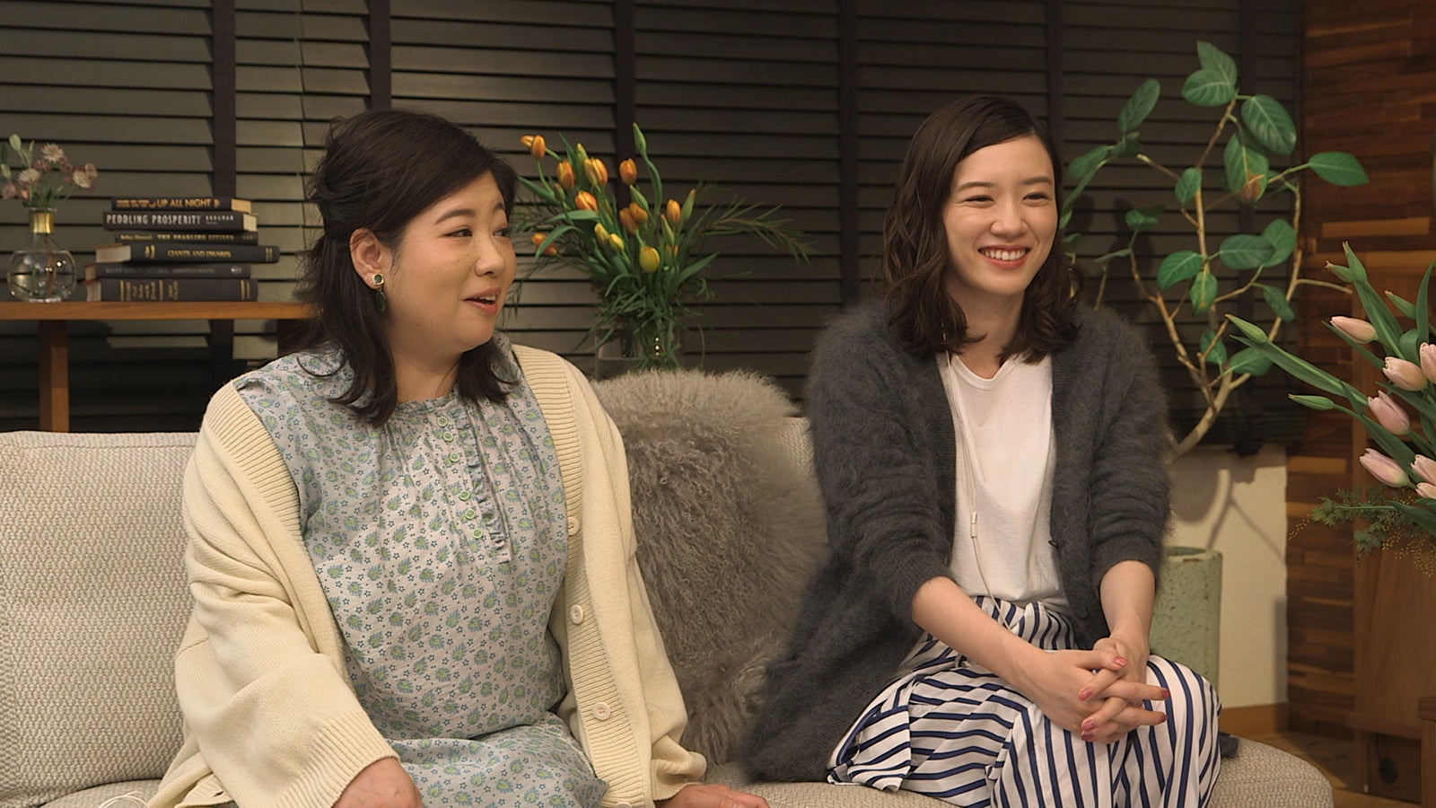スタジオの様子／馬場園梓、永野芽郁「TERRACE HOUSE TOKYO 2019-2020」33rd WEEK（C）フジテレビ／イースト・エンタテインメント