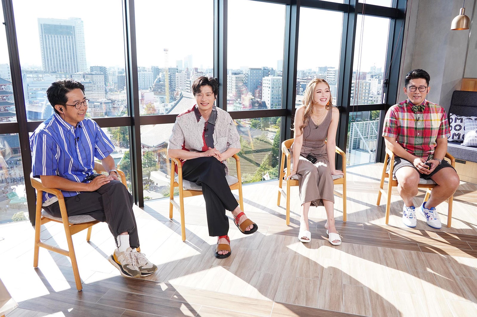 （左から）矢作兼、田中圭、ゆうちゃみ、ビビる大木（C）テレビ東京