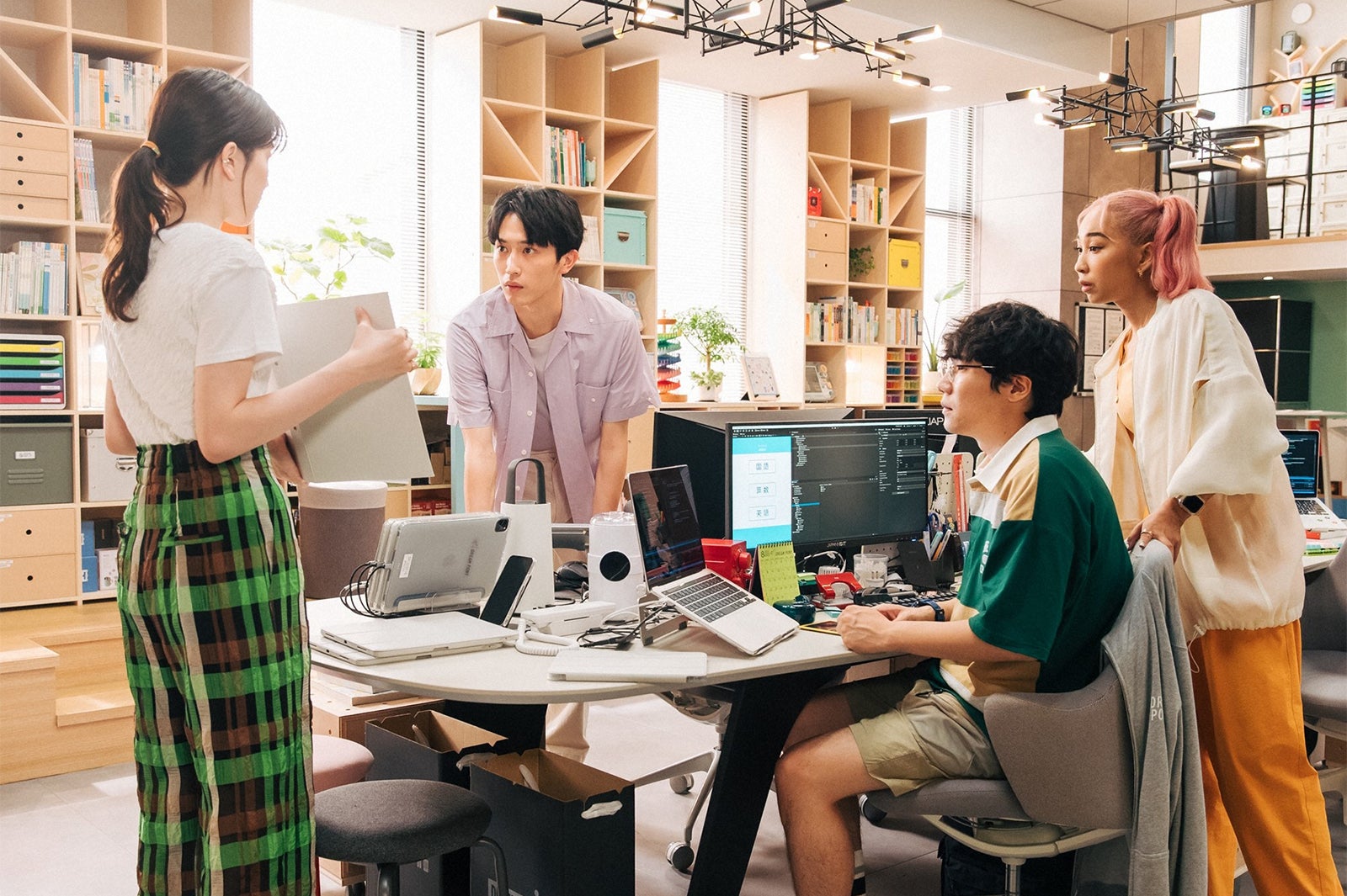 永野芽郁、杉野遥亮、前原滉、青山テルマ／「ユニコーンに乗って」第8話より（C）TBS